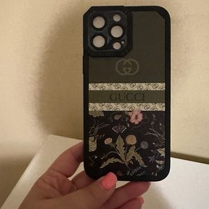 iPhone 13 Pro Max cover